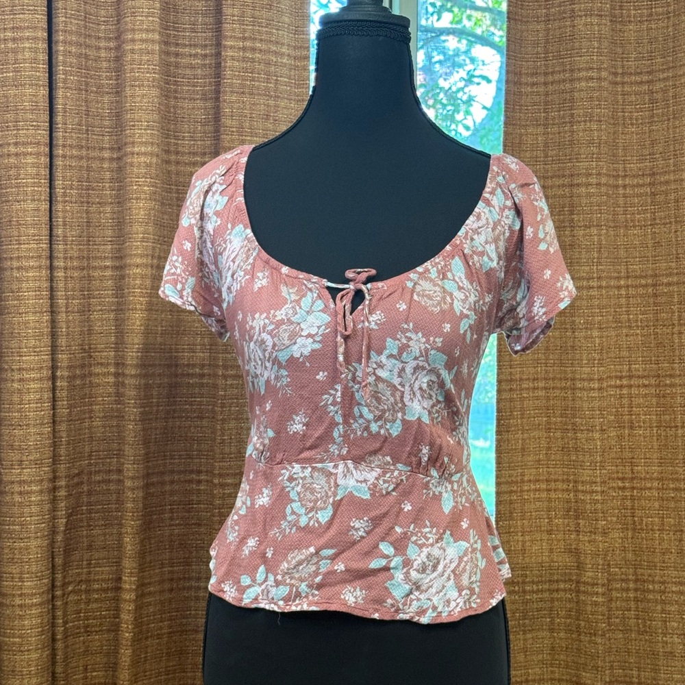 Arizona Jean Company Pink Floral Blouse